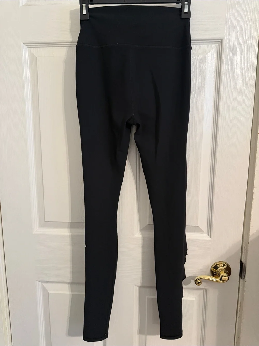 ALO YOGA BLACK Extreme Ripped Warrior High Waisted Leggings Size XS 29” Inseam